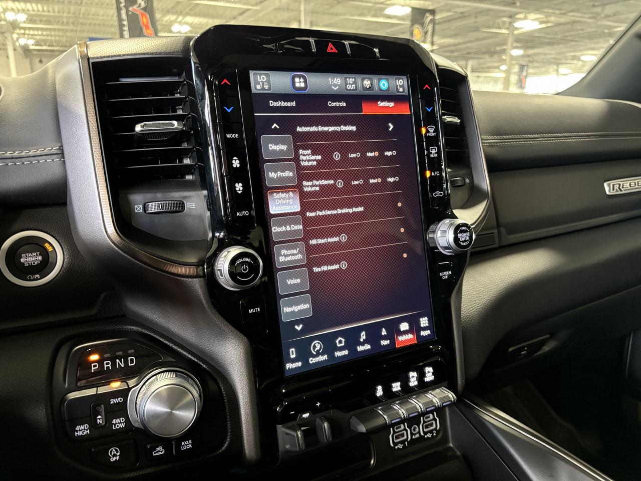 2023 RAM 1500 Rebel|V8HEMI|ETORQUE|4X4|CREW|HEADSUP|CLUSTERNAV|+ - Photo #35