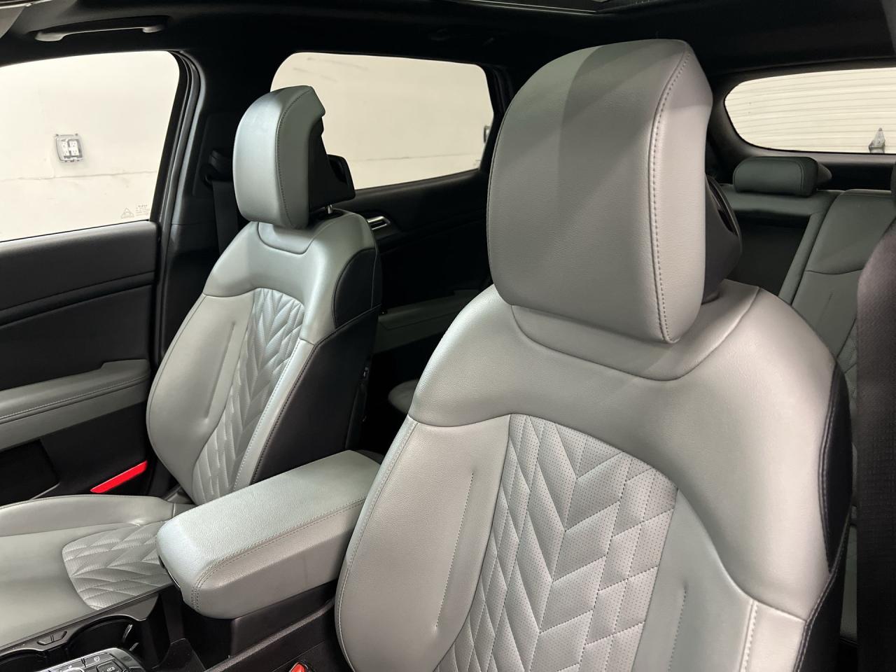 2023 Kia Sportage X-LINE LIMITED AWD | COOLED LEATHER | PANO ROOF Photo