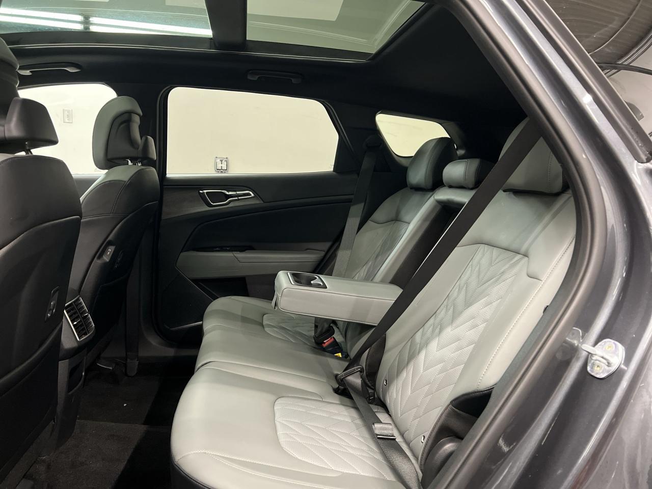 2023 Kia Sportage X-LINE LIMITED AWD | COOLED LEATHER | PANO ROOF Photo