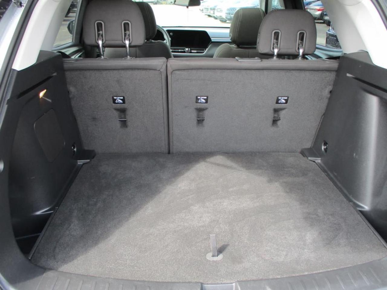 2025 Chevrolet TrailBlazer LT AWD Photo8