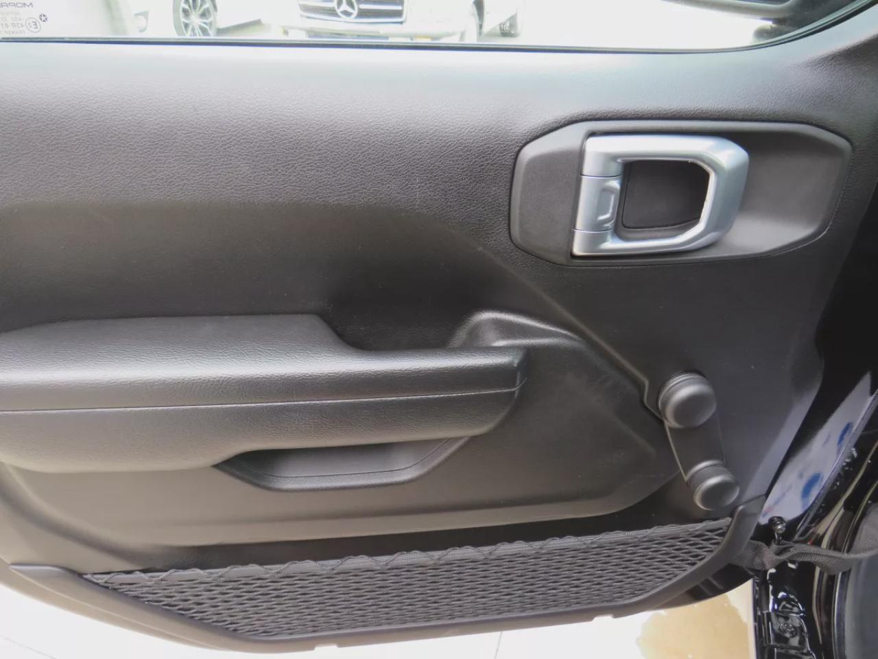 2023 Jeep Wrangler Sport (**CLEAN TITLE/NO ACCIDENTS**SAFETY/CERTIFIED**REMOVABLE HARDTOP**FOG LIGHTS**DIGITAL TOUCHSCREEN**REVERSE CAMERA**STOP&GO**) Photo