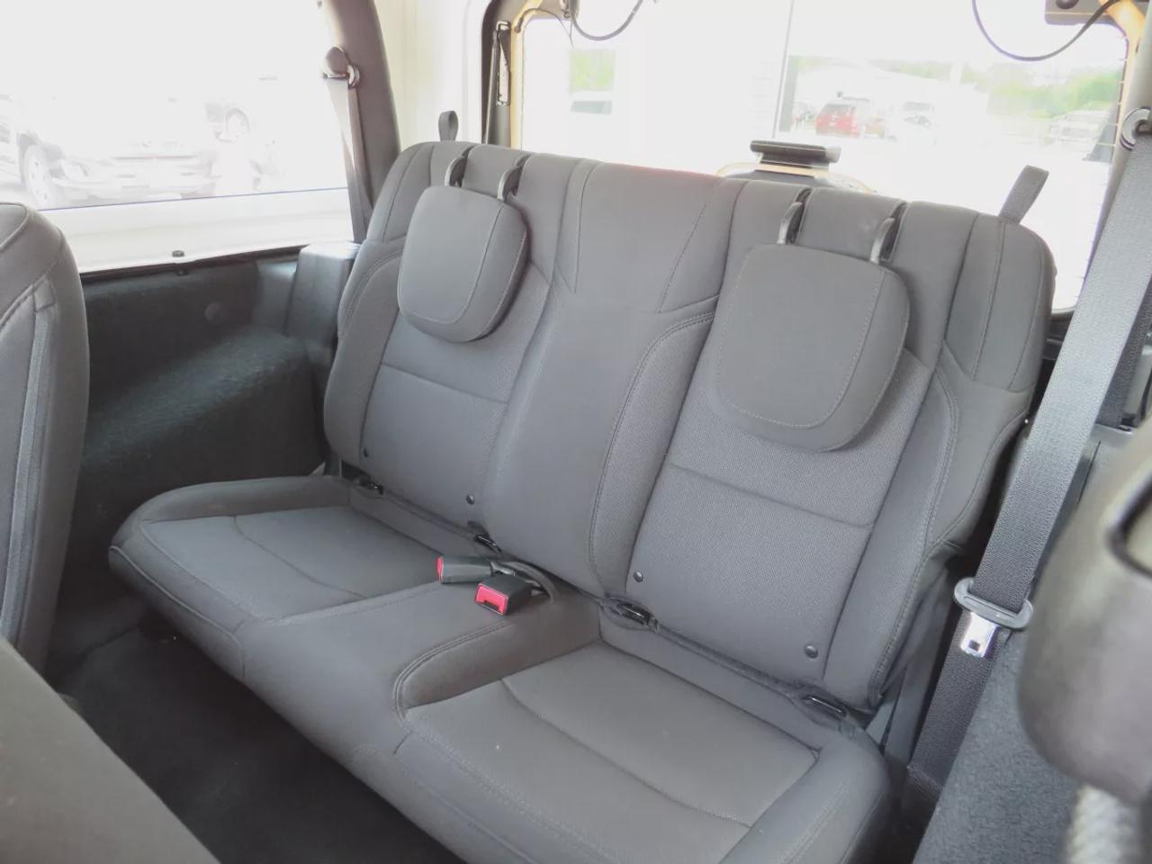 2023 Jeep Wrangler Sport (**CLEAN TITLE/NO ACCIDENTS**SAFETY/CERTIFIED**REMOVABLE HARDTOP**FOG LIGHTS**DIGITAL TOUCHSCREEN**REVERSE CAMERA**STOP&GO**) Photo