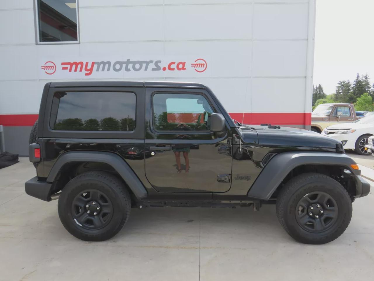 2023 Jeep Wrangler Sport (**CLEAN TITLE/NO ACCIDENTS**SAFETY/CERTIFIED**REMOVABLE HARDTOP**FOG LIGHTS**DIGITAL TOUCHSCREEN**REVERSE CAMERA**STOP&GO**) Photo