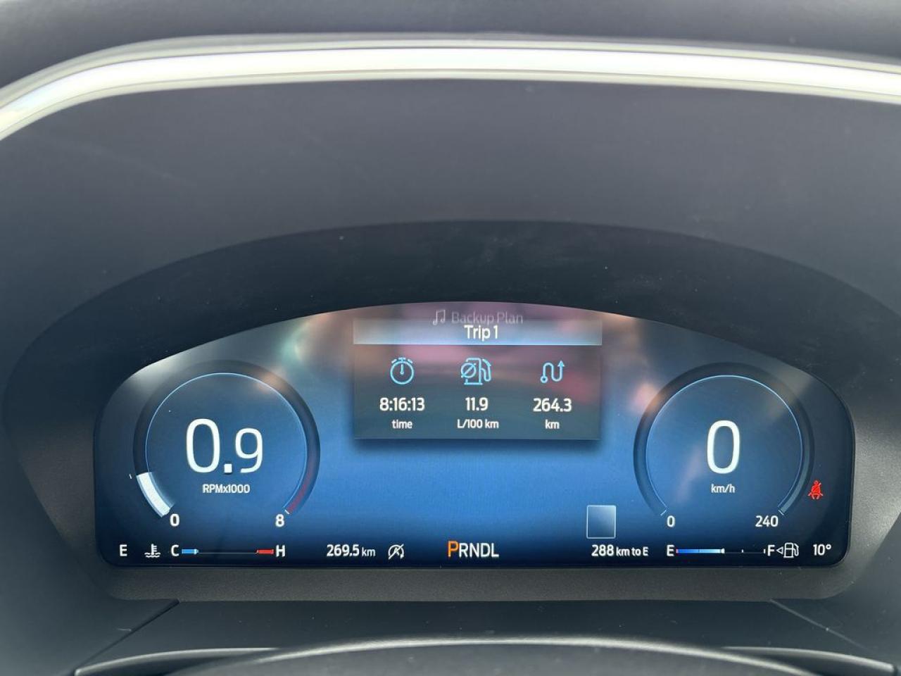 2025 Ford Escape Platinum 601A Photo5