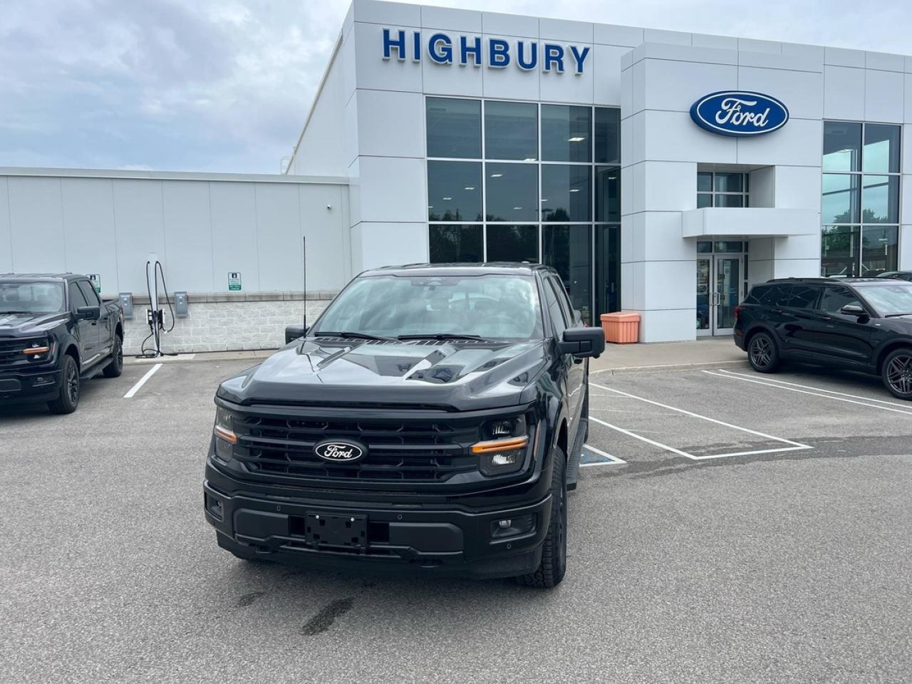 New 2025 Ford F-150 XLT for sale in London, ON