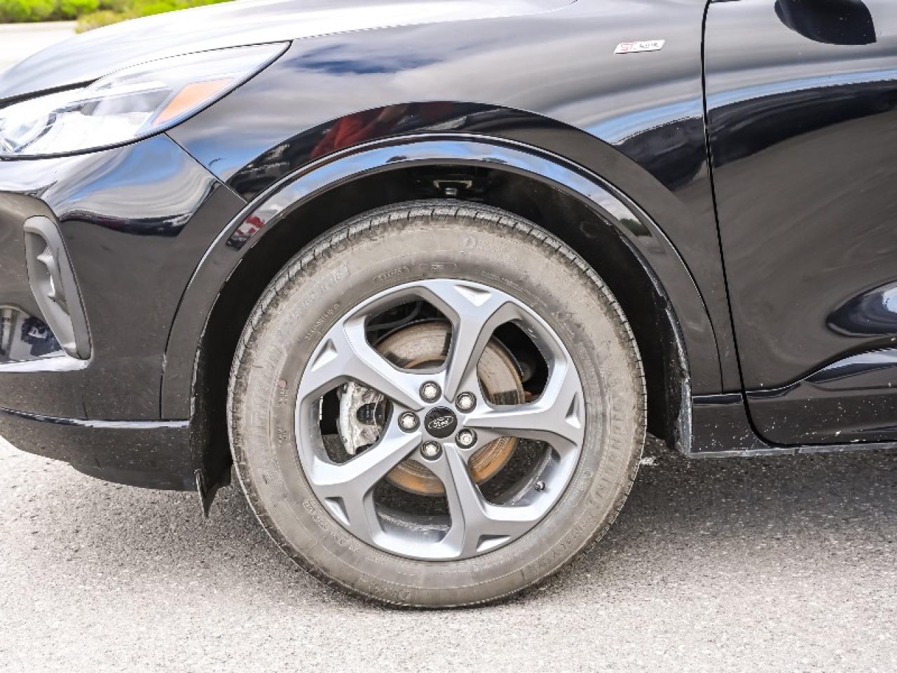 2023 Ford Escape ST-Line Select Photo