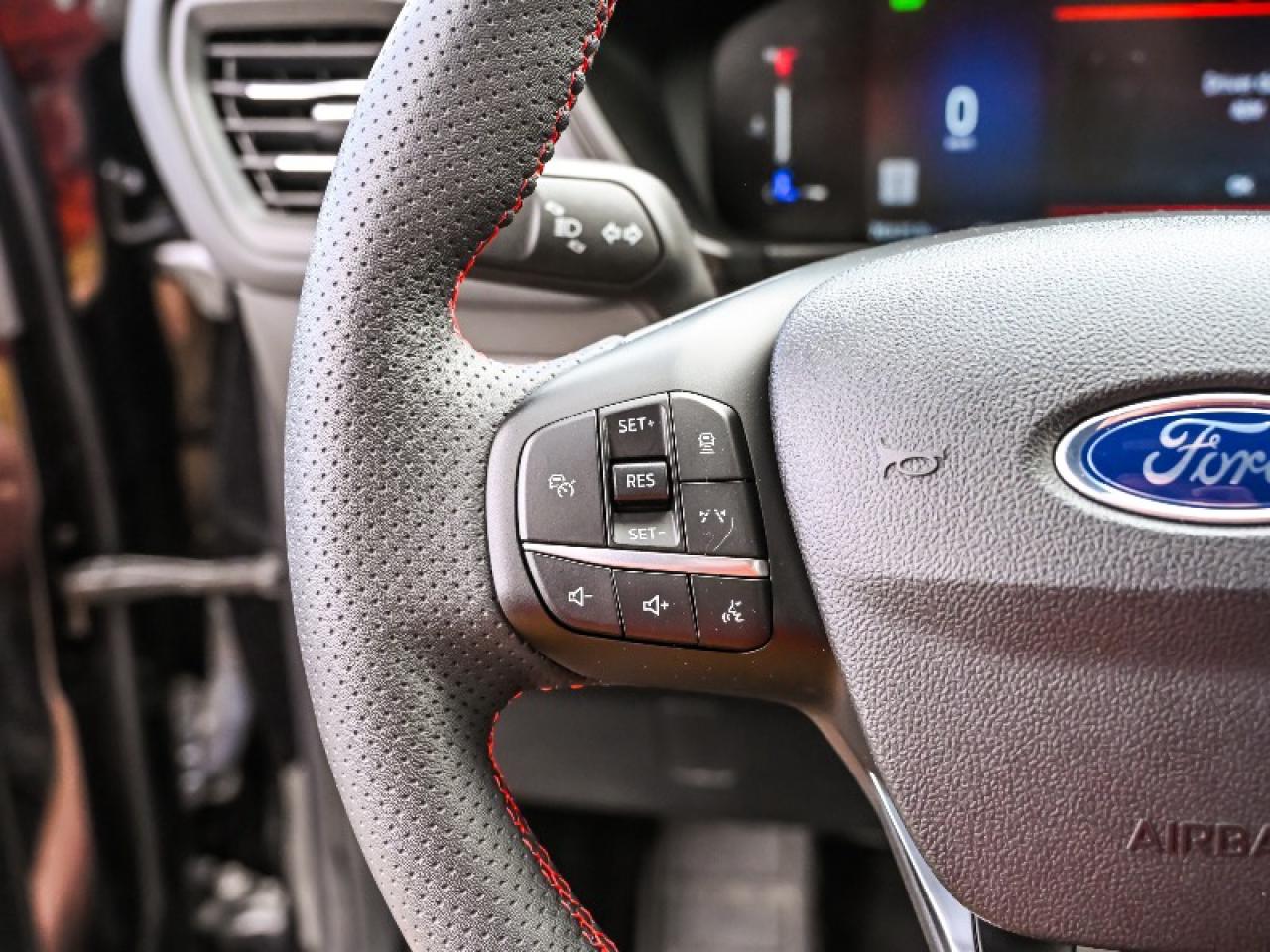 2023 Ford Escape ST-Line Select Photo