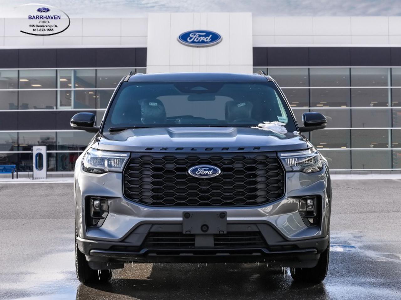 2025 Ford Explorer ST-Line Photo
