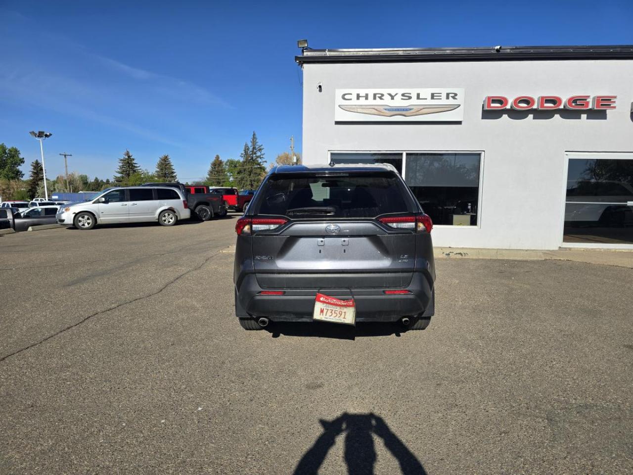 2023 Toyota RAV4 LE AWD Photo3