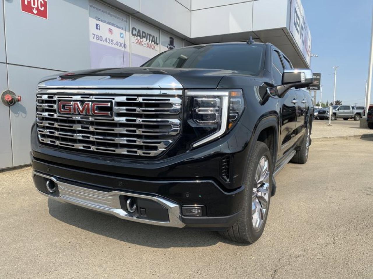 Used 2023 GMC Sierra 1500 Crew Cab Denali * 6.2L * RESERVE PACAKGE * SUNROOF * for sale in Edmonton, AB