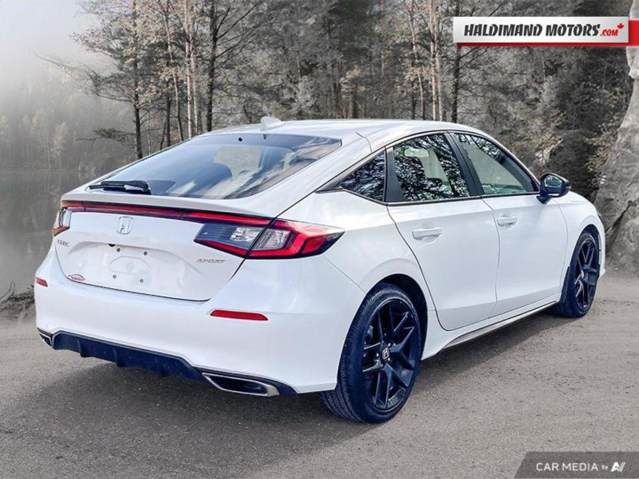 2024 Honda Civic Hatchback Sport Photo