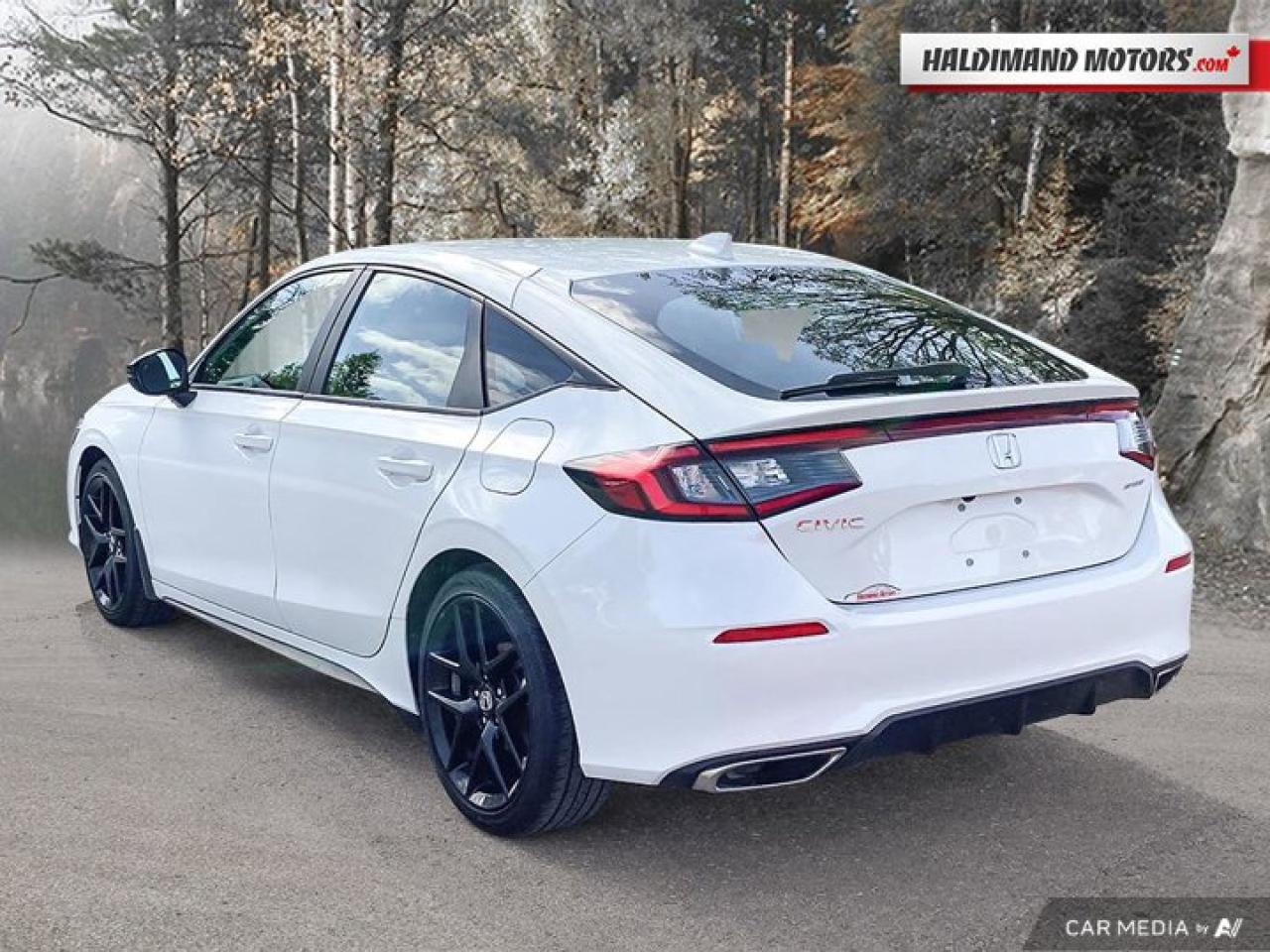 2024 Honda Civic Hatchback Sport Photo