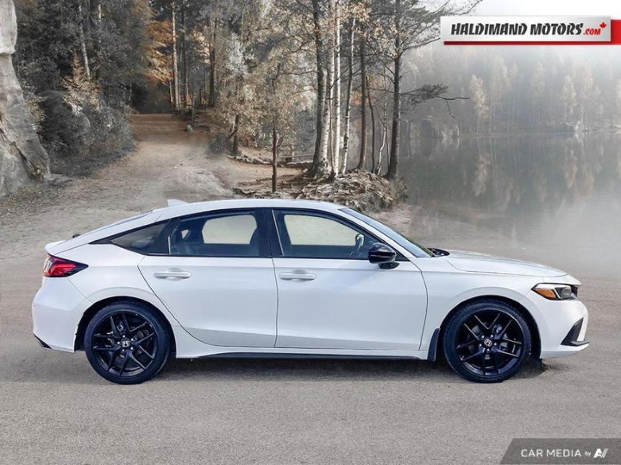 2024 Honda Civic Hatchback Sport Photo