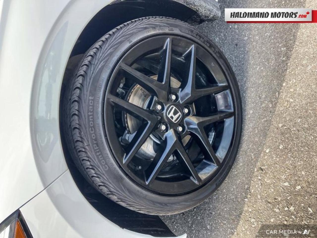 2024 Honda Civic Hatchback Sport Photo