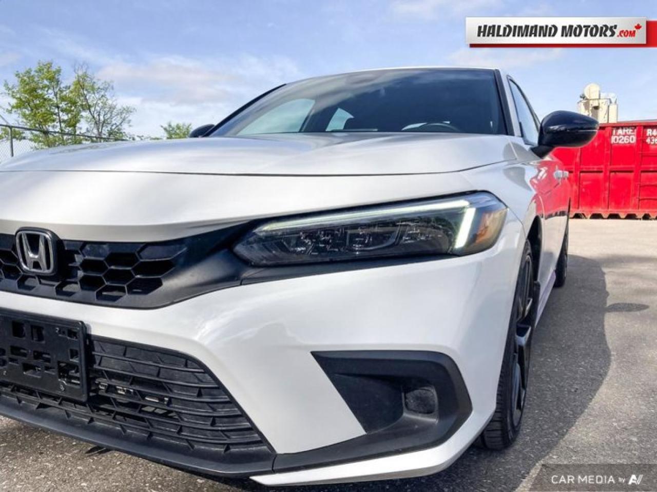 2024 Honda Civic Hatchback Sport Photo