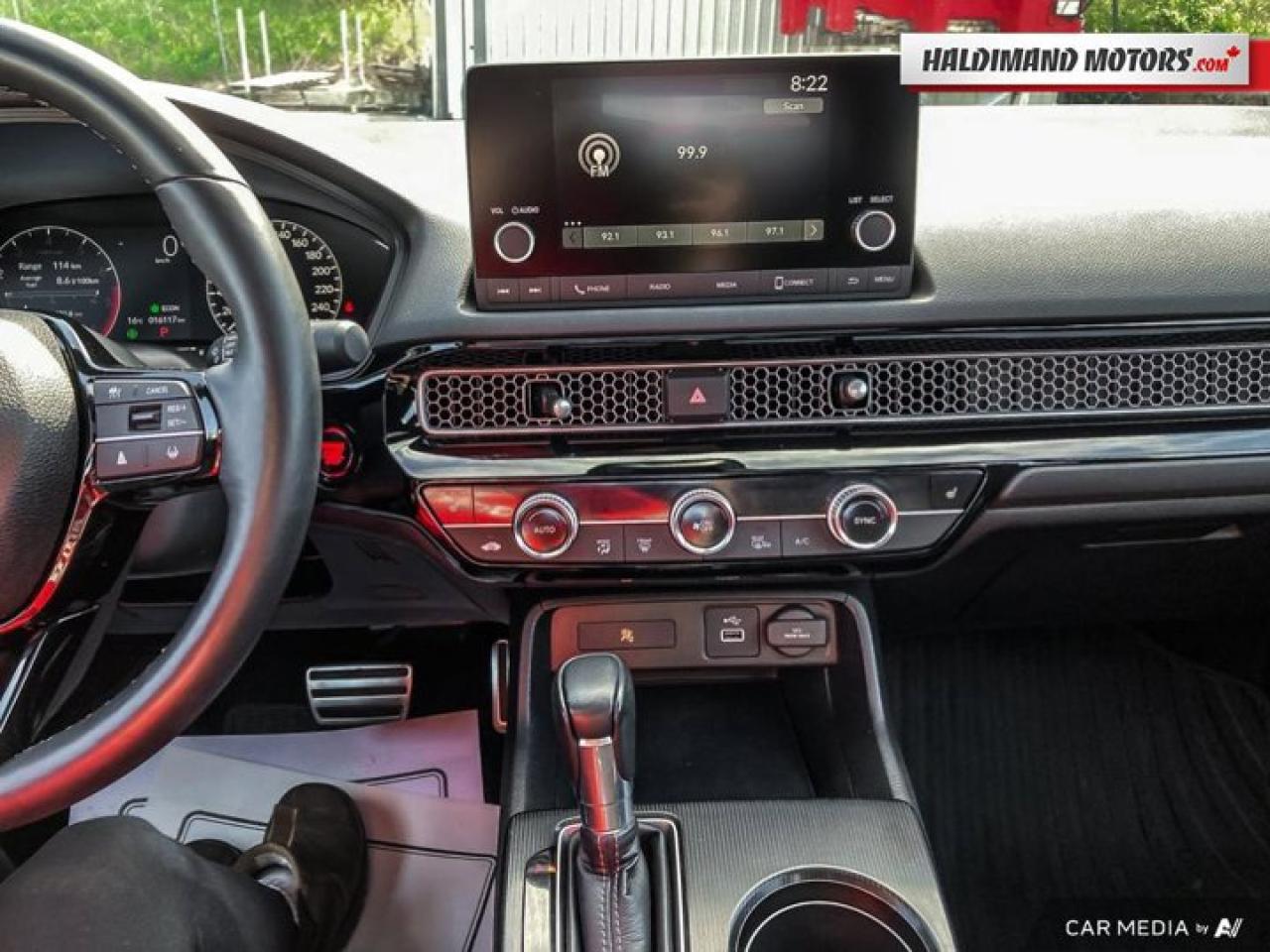 2024 Honda Civic Hatchback Sport Photo