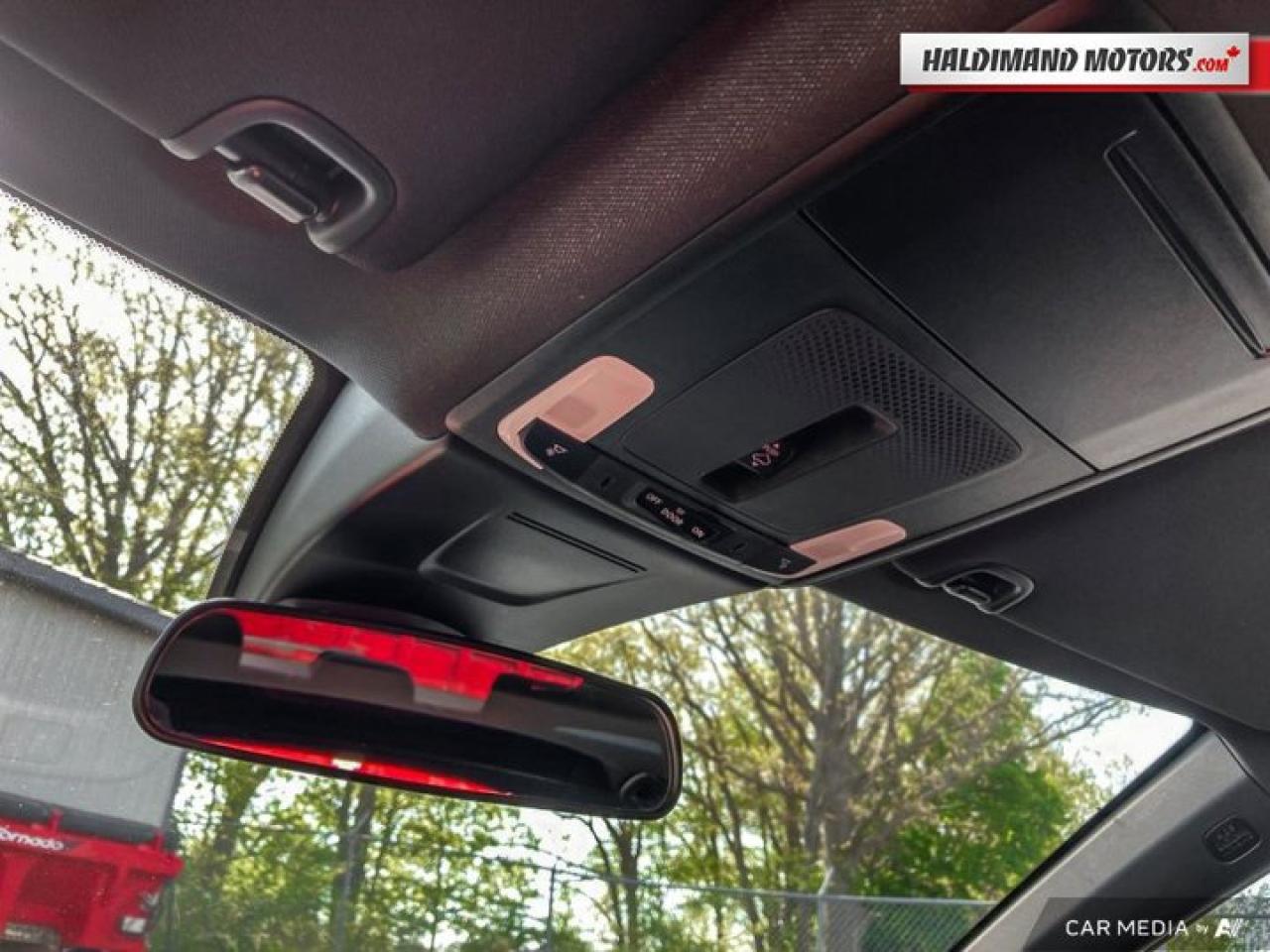 2024 Honda Civic Hatchback Sport Photo