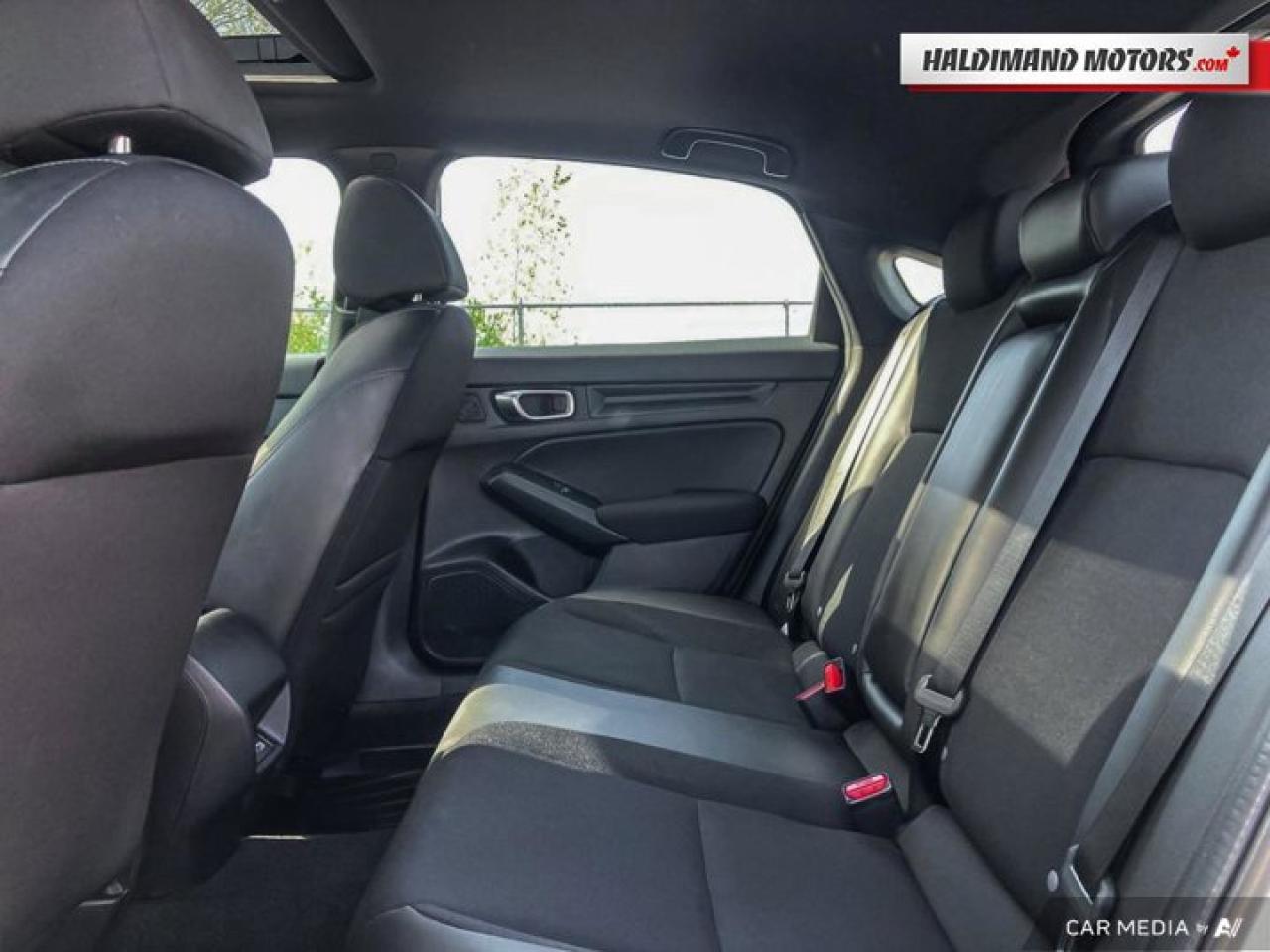 2024 Honda Civic Hatchback Sport Photo