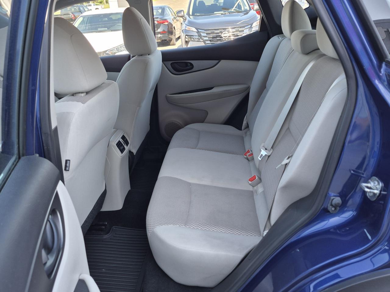 2019 Nissan Qashqai S AWD Photo11