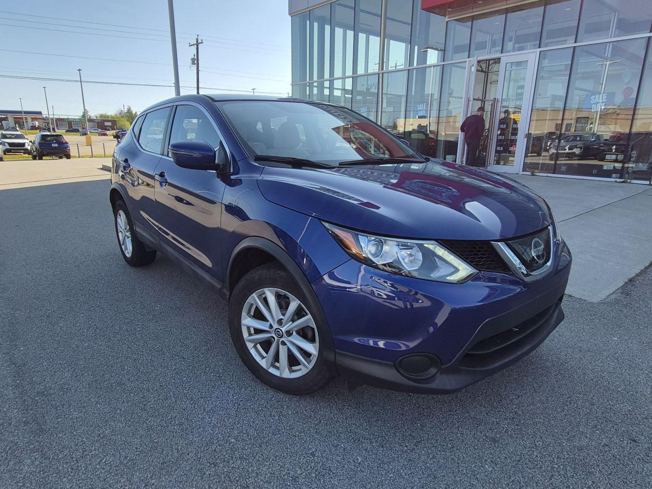 2019 Nissan Qashqai S AWD Photo1