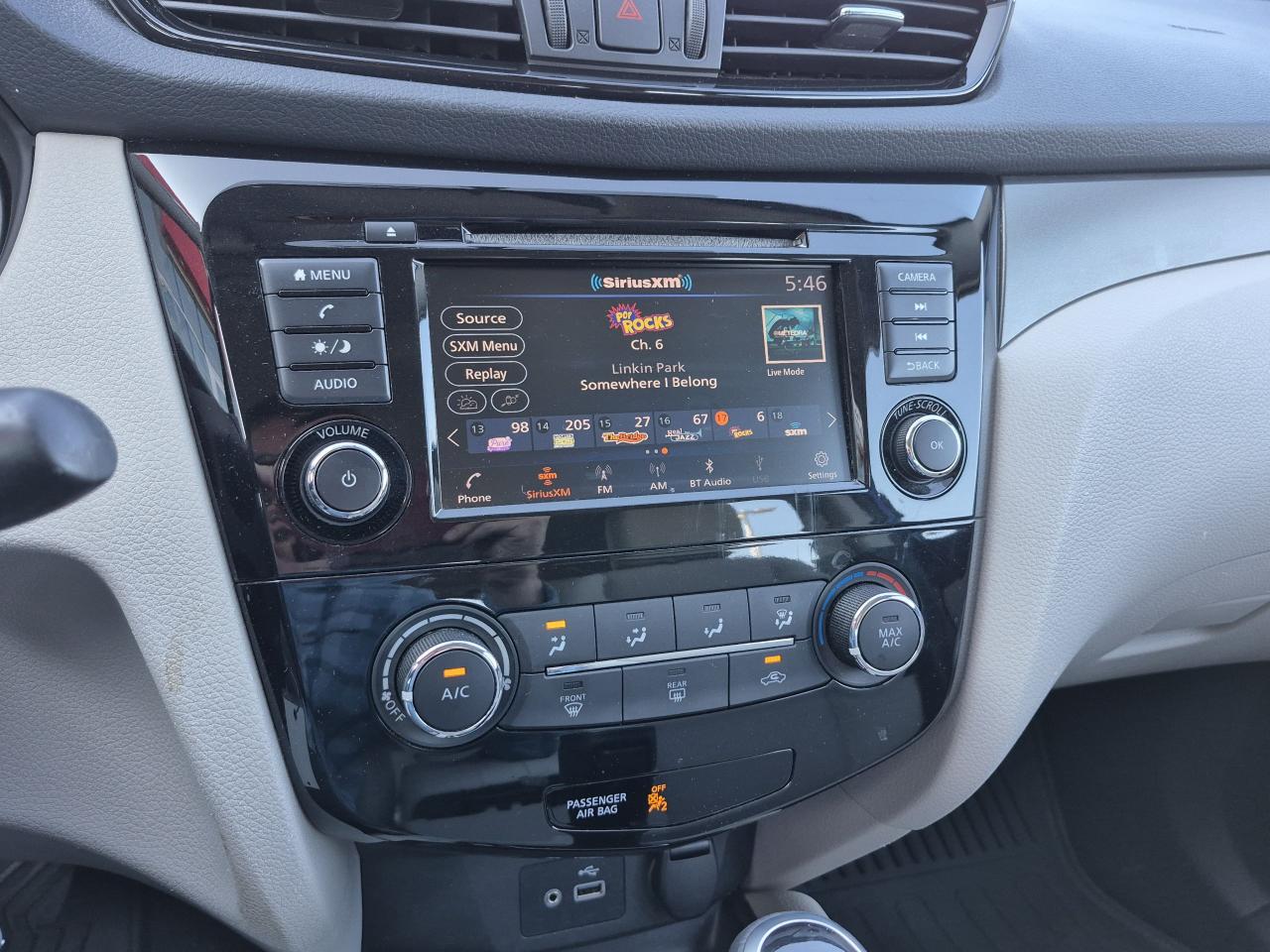 2019 Nissan Qashqai S AWD Photo8