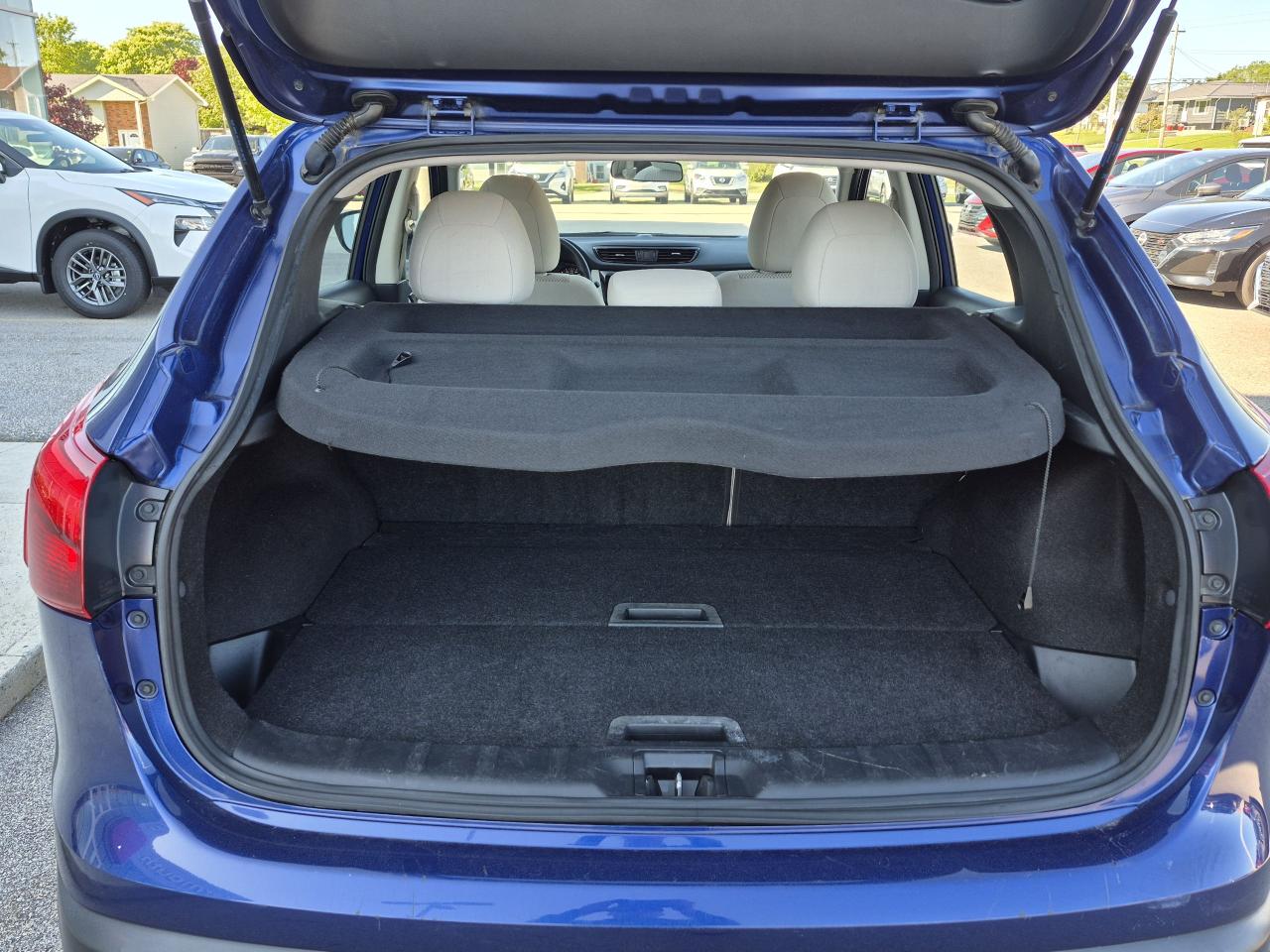 2019 Nissan Qashqai S AWD Photo13