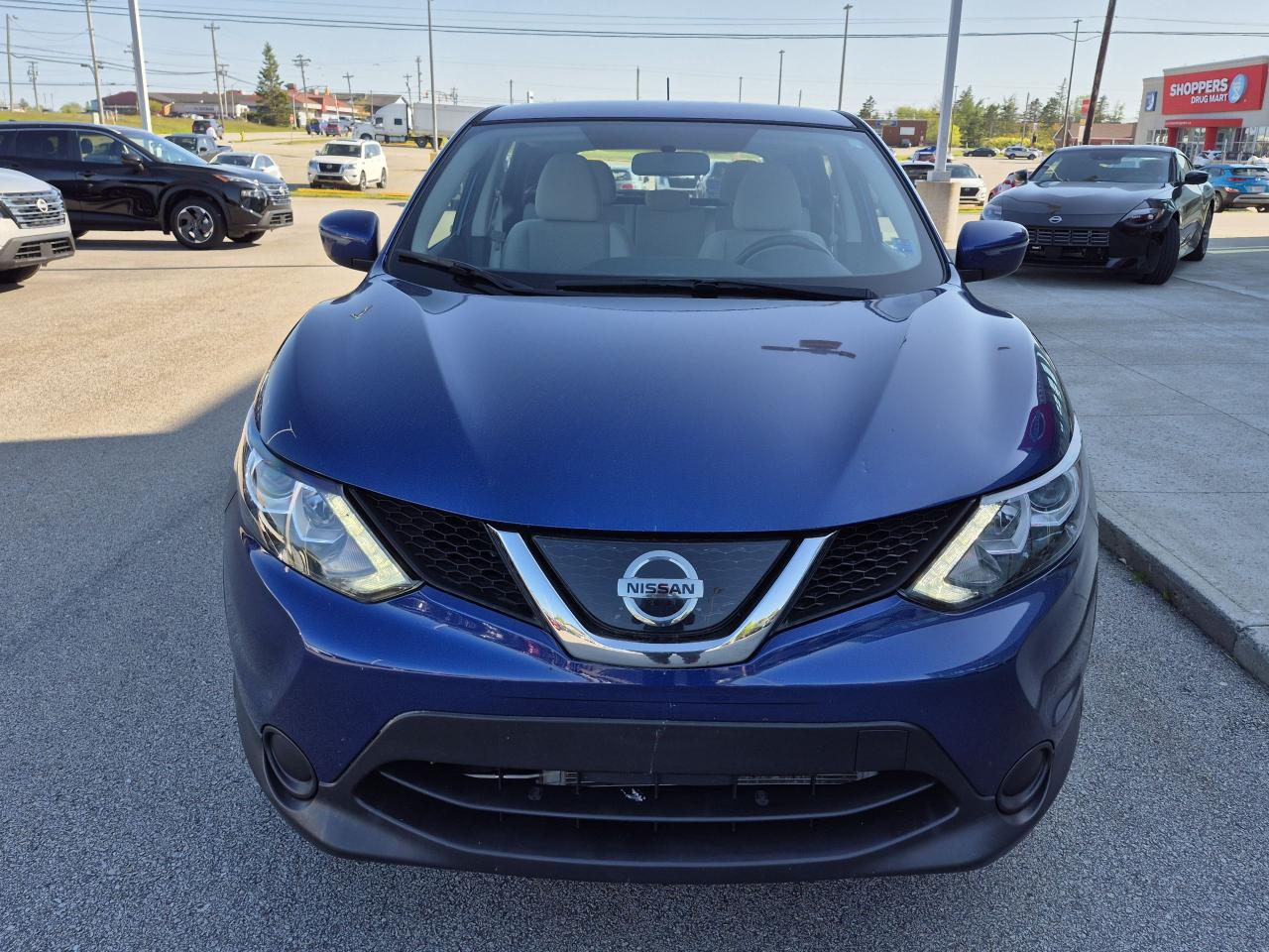 2019 Nissan Qashqai S AWD Photo2