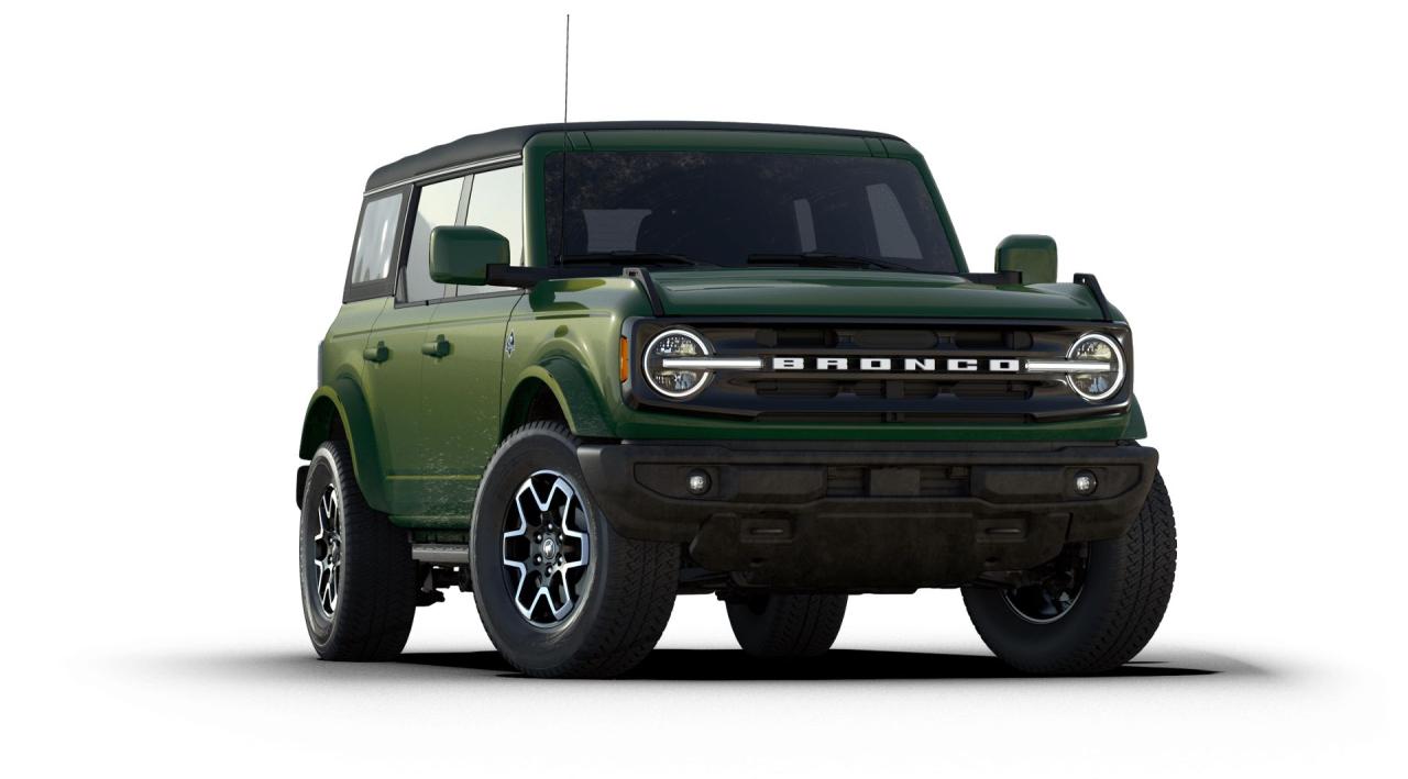 2025 Ford Bronco Outer Banks Photo3