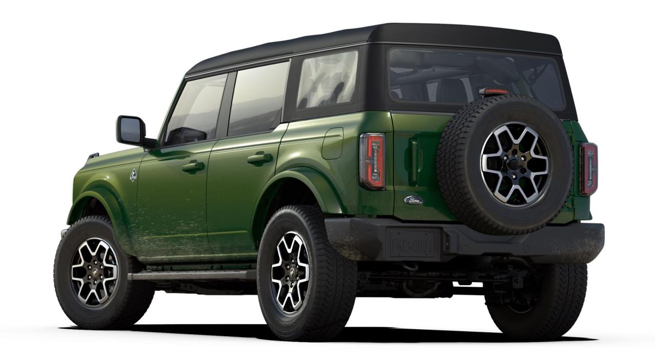 2025 Ford Bronco Outer Banks Photo7
