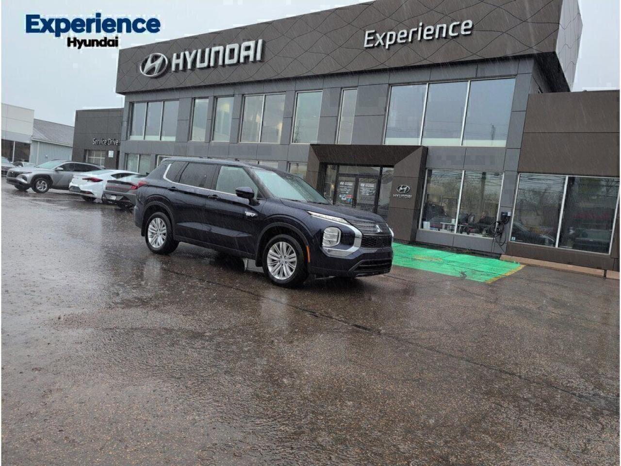 Used 2025 Mitsubishi Outlander Phev ES for sale in Charlottetown, PE