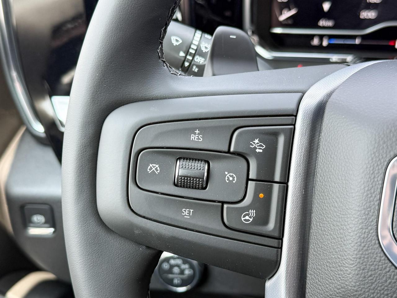 2025 GMC Sierra 1500 Elevation 5.3L V8 WITH REMOTE START/ENTRY, HEATED SEATS, HEATED STEERING WHEEL, CRUISE CONTROL, HD REAR VISION CAMERA, BOSE SOUND SYSTEM Photo