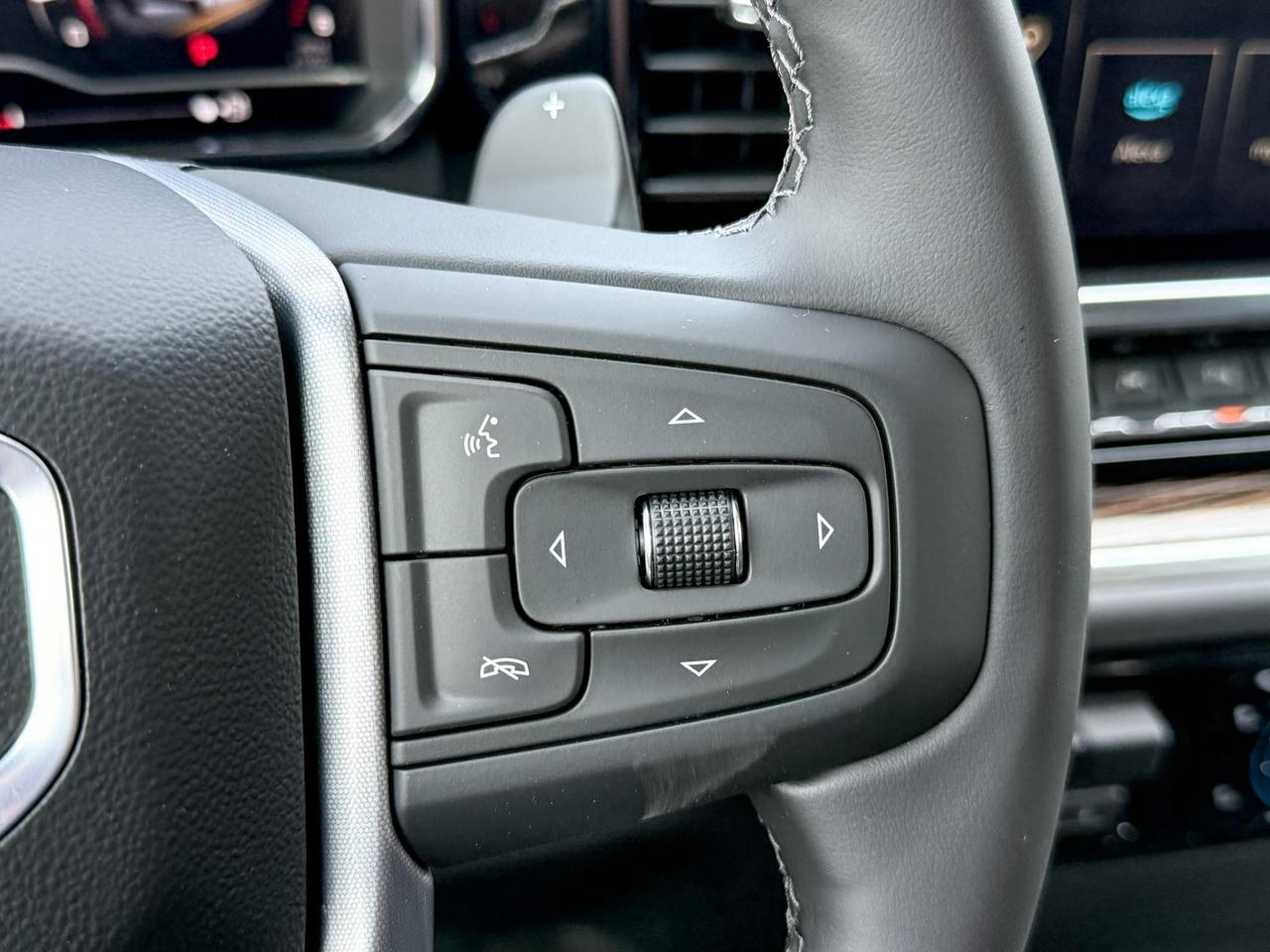 2025 GMC Sierra 1500 Elevation 5.3L V8 WITH REMOTE START/ENTRY, HEATED SEATS, HEATED STEERING WHEEL, CRUISE CONTROL, HD REAR VISION CAMERA, BOSE SOUND SYSTEM Photo