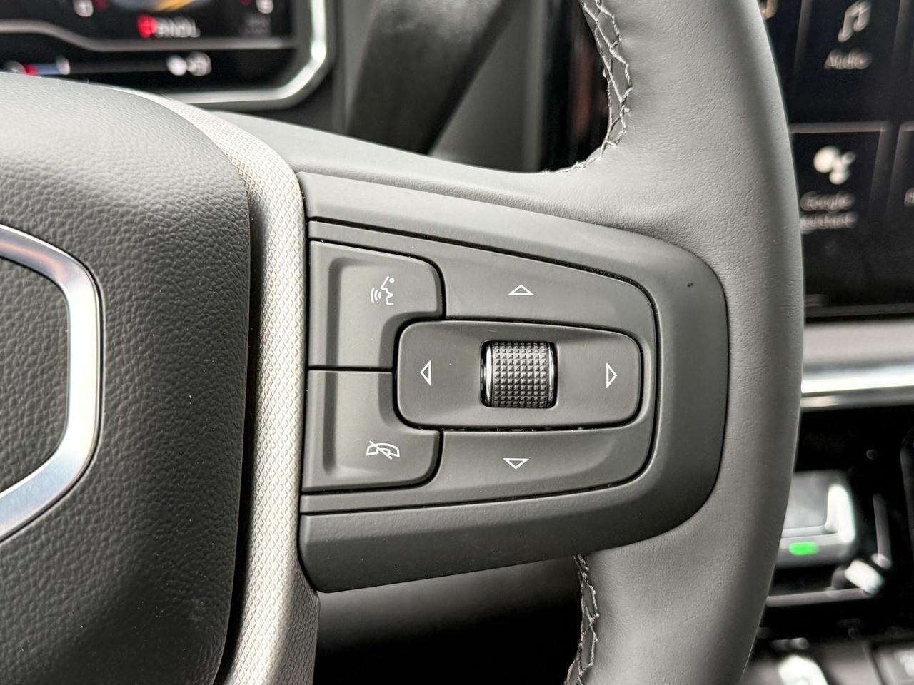 2025 GMC Sierra 2500 HD Denali DURAMAX 6.6L V8 WITH REMOTE START/ENTRY, HEATED SEATS, HEATED STEERING WHEEL, VENTILATED SEATS, HD SURROUND VISION Photo