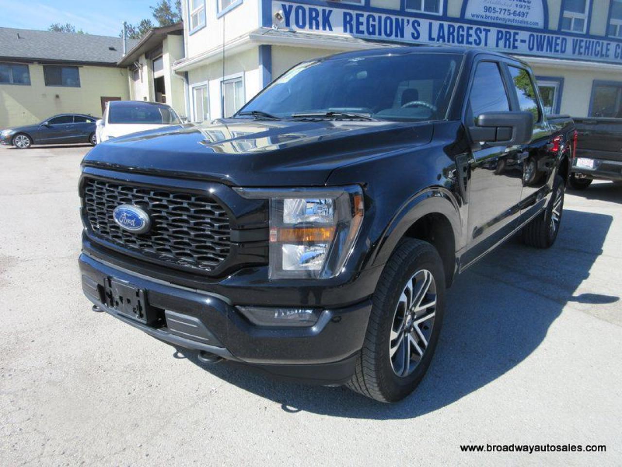 Used 2023 Ford F-150 LIKE NEW STX-MODEL 5 PASSENGER 2.7L - ECO-BOOST.. 4X4.. CREW-CAB.. SHORTY.. NAVIGATION.. BACK-UP CAMERA.. BLUETOOTH SYSTEM.. KEYLESS ENTRY.. for sale in Bradford, ON