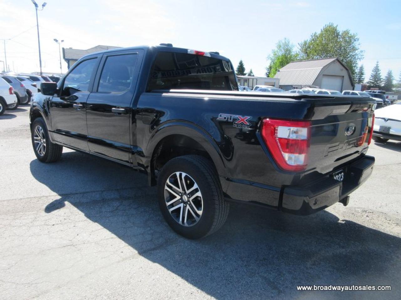 2023 Ford F-150 LIKE NEW STX-MODEL 5 PASSENGER 2.7L - ECO-BOOST.. 4X4.. CREW-CAB.. SHORTY.. NAVIGATION.. BACK-UP CAMERA.. BLUETOOTH SYSTEM.. KEYLESS ENTRY.. Photo