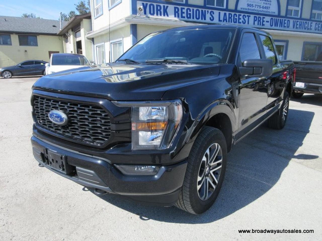 2023 Ford F-150 LIKE NEW STX-MODEL 5 PASSENGER 2.7L - ECO-BOOST.. 4X4.. CREW-CAB.. SHORTY.. NAVIGATION.. BACK-UP CAMERA.. BLUETOOTH SYSTEM.. KEYLESS ENTRY.. Photo