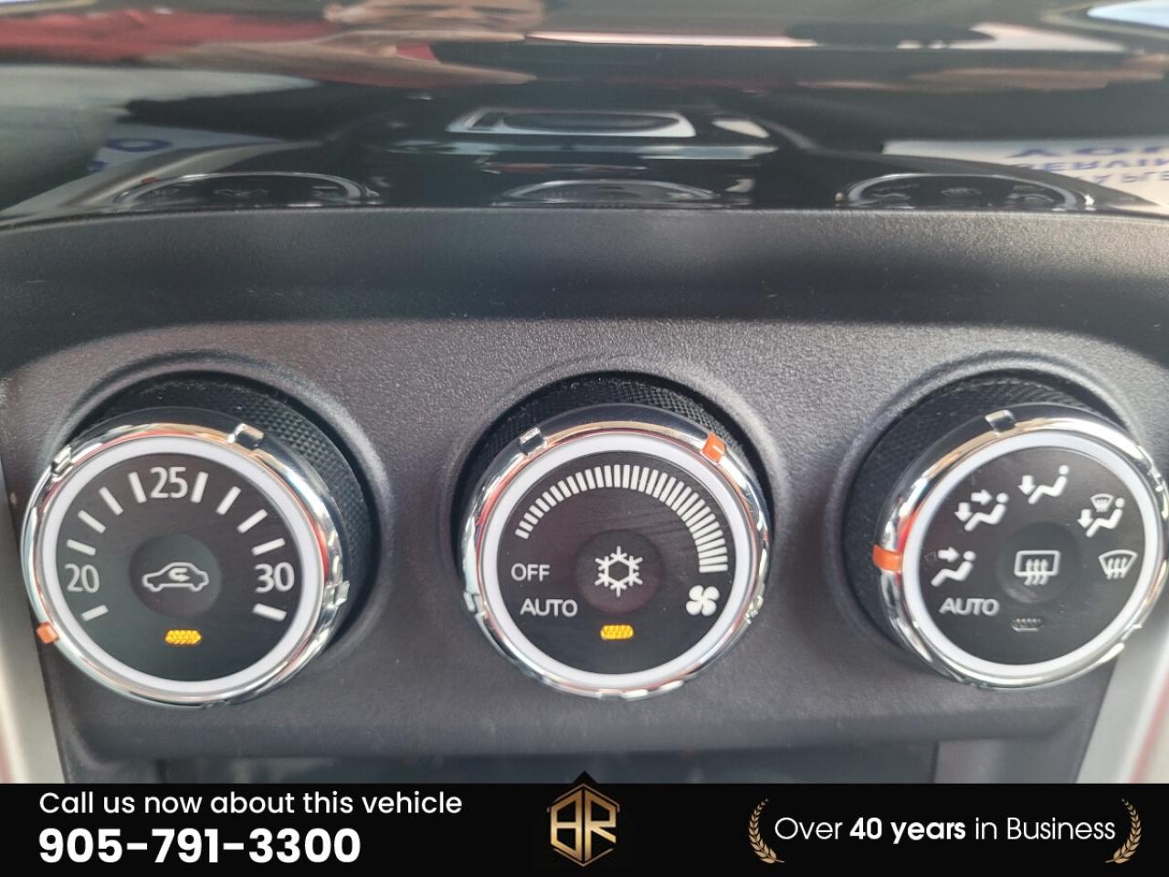 2016 Mitsubishi Lancer ES | No Accidents Reported |  Low Km | Photo