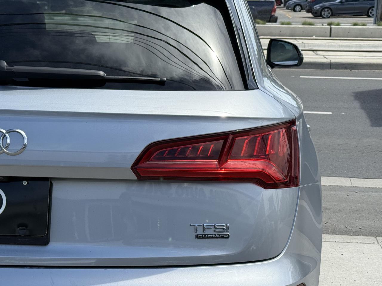 2018 Audi Q5 PROGRESSIV | PANO | LOADED - Photo #10