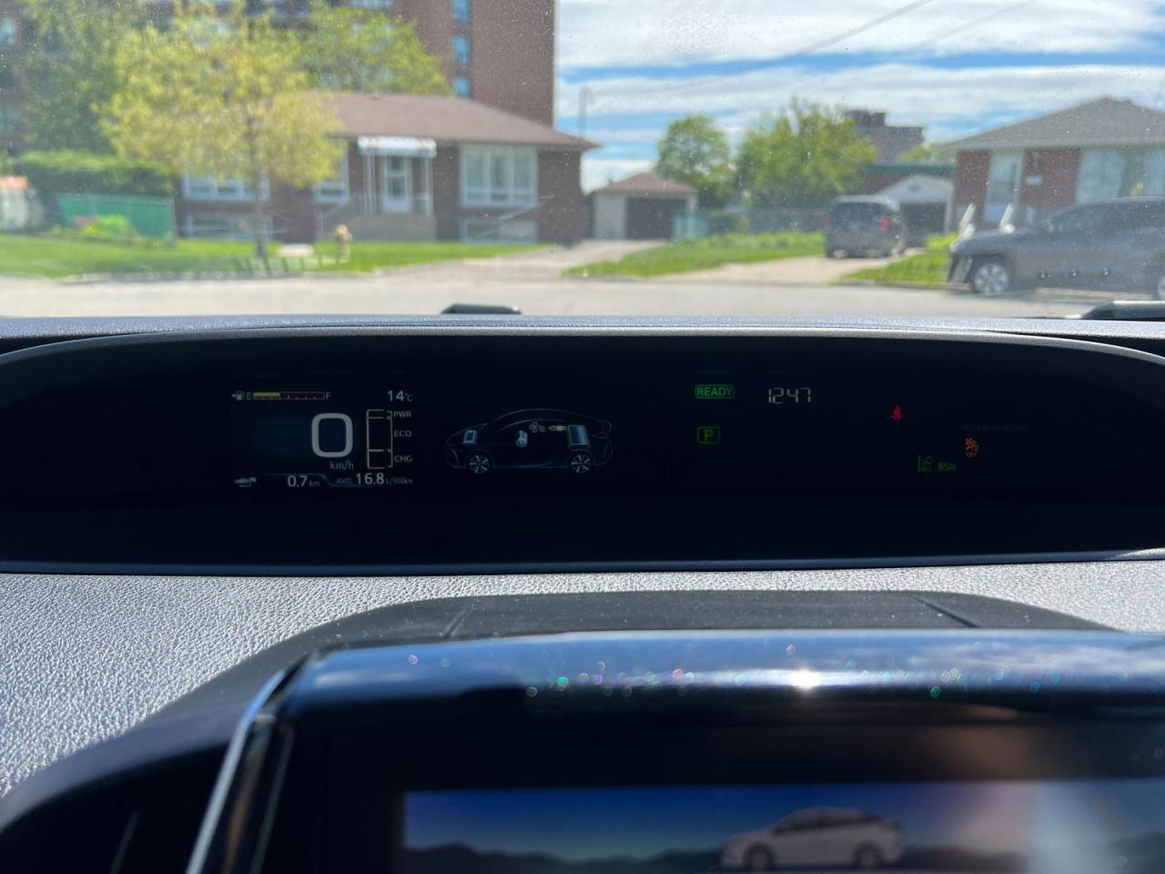 2021 Toyota Prius Prime Upgrade Auto - Photo #9