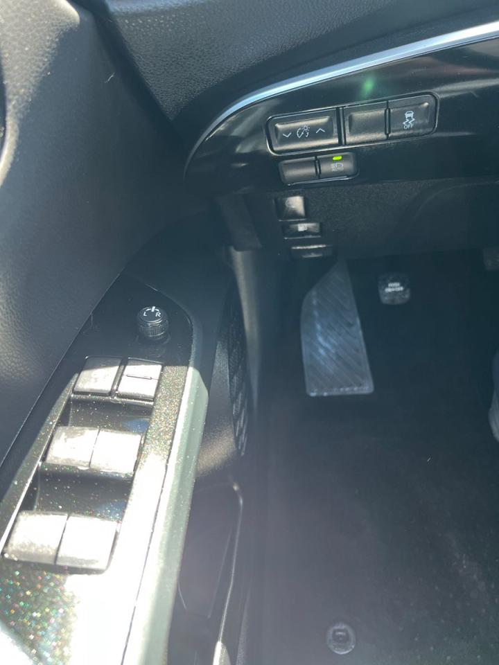 2021 Toyota Prius Prime Upgrade Auto - Photo #14