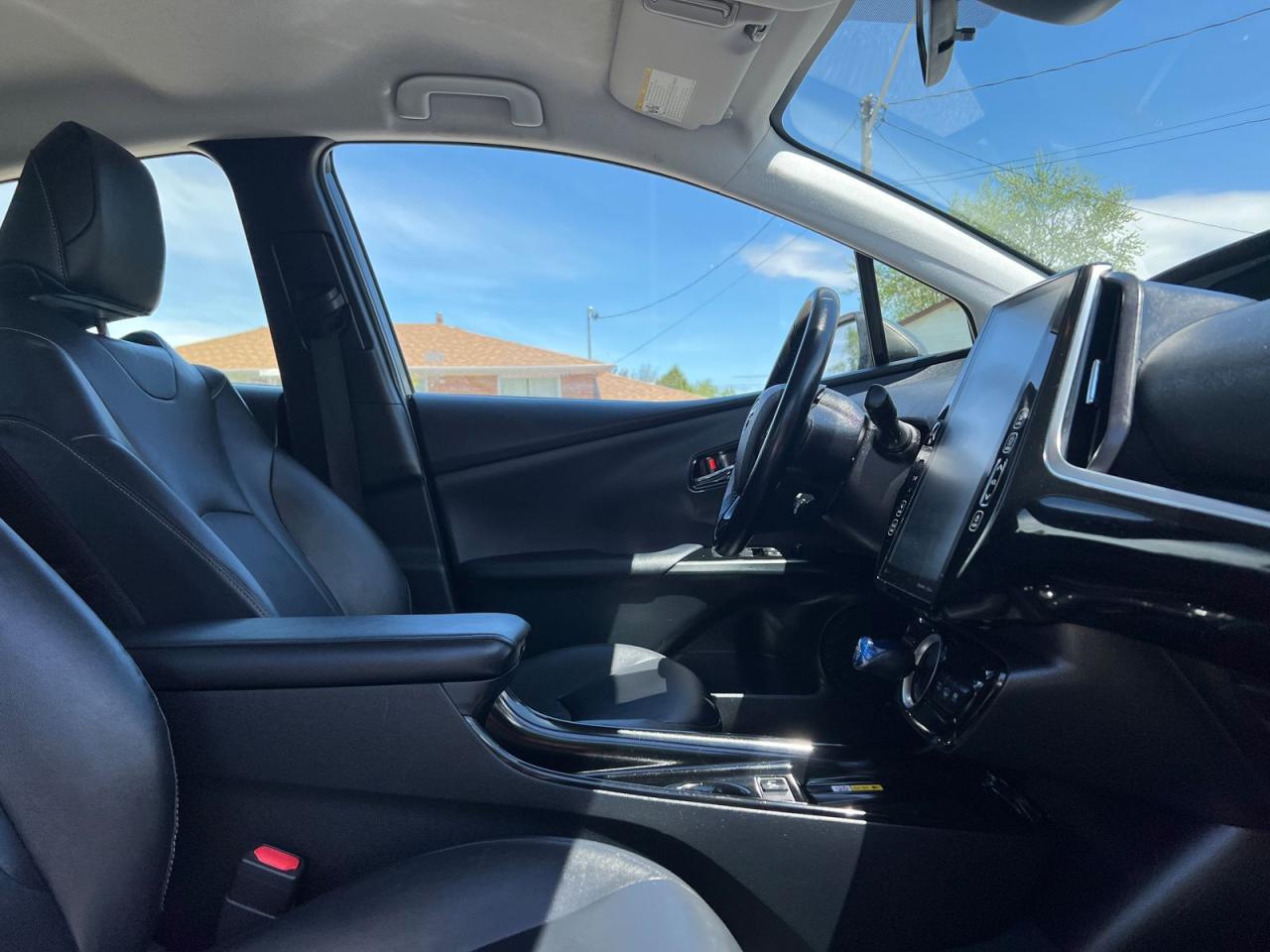 2021 Toyota Prius Prime Upgrade Auto - Photo #19