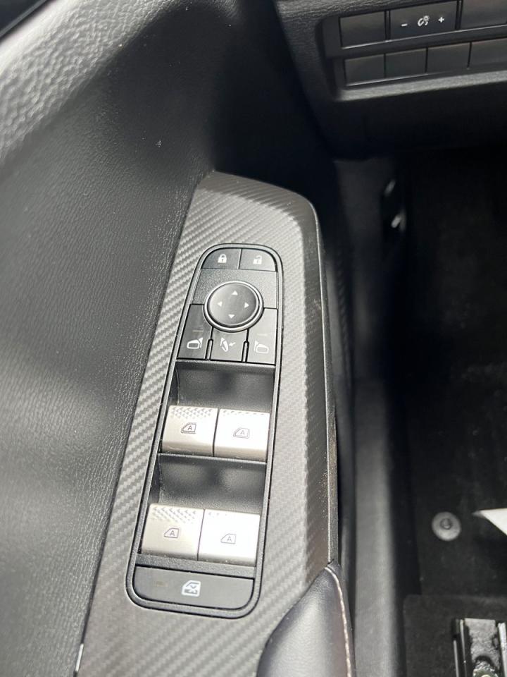 2022 Mitsubishi Outlander LE S-AWC - Photo #16