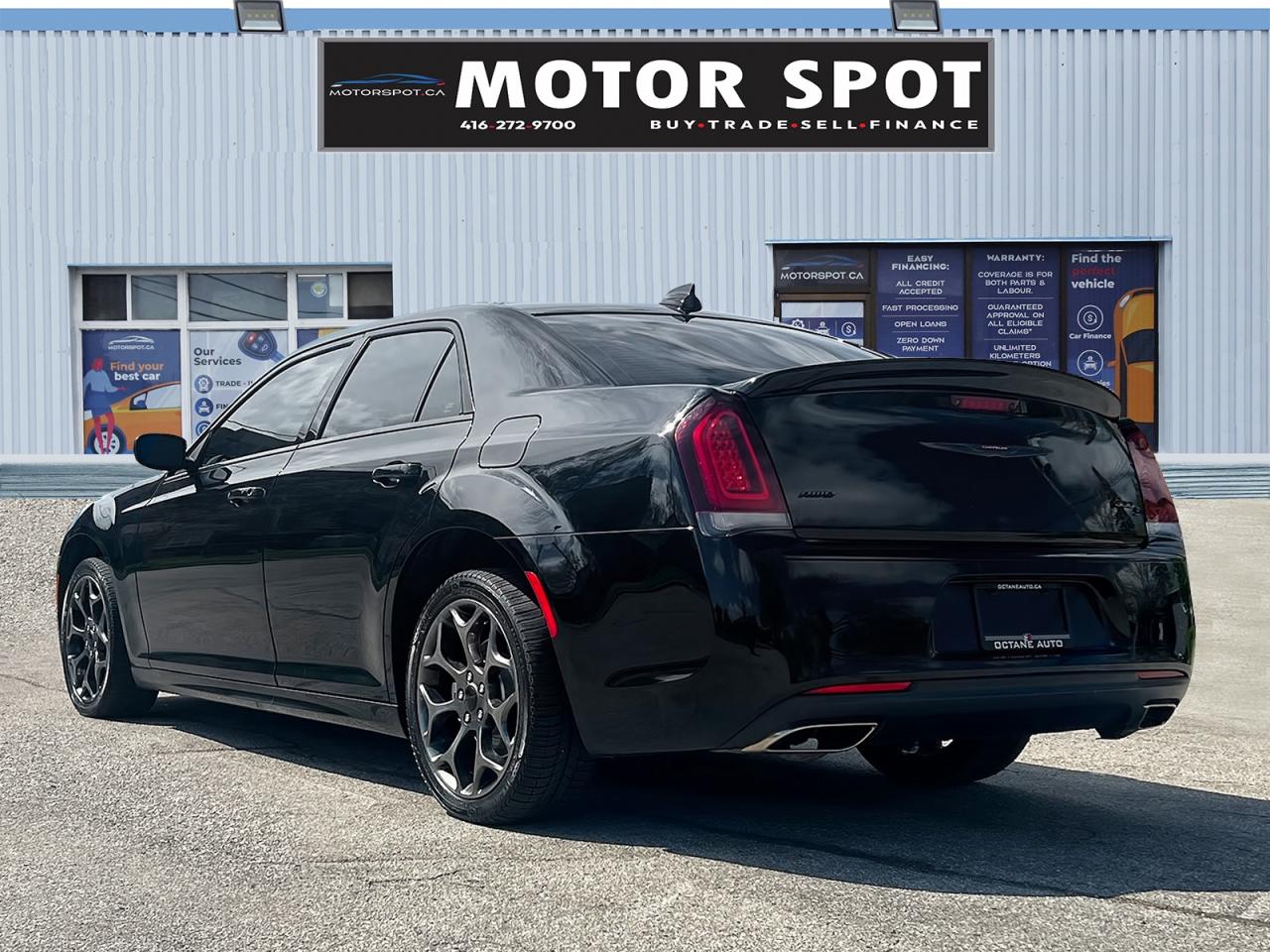 2021 Chrysler 300 S V6 AWD - Photo #5