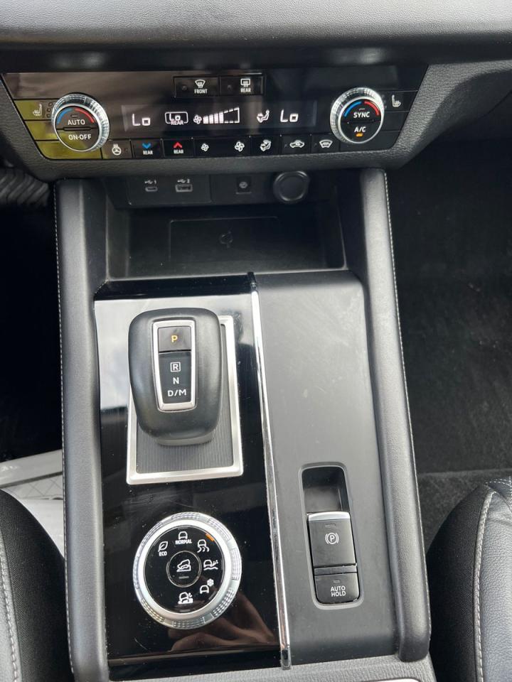 2022 Mitsubishi Outlander LE S-AWC - Photo #14
