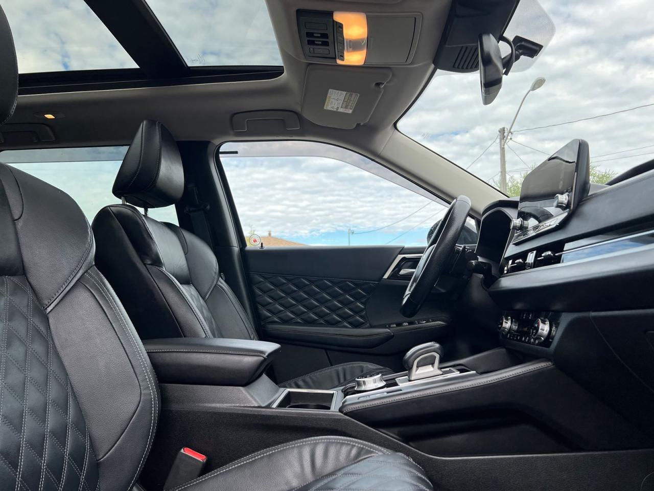 2022 Mitsubishi Outlander LE S-AWC - Photo #22