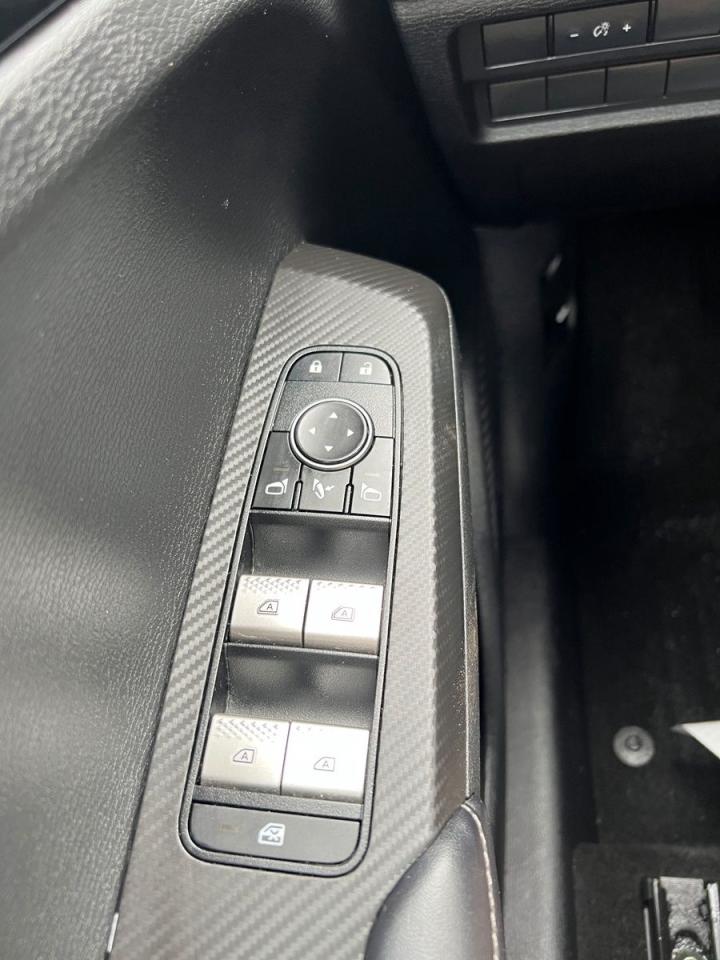2022 Mitsubishi Outlander SEL S-AWC - Photo #16