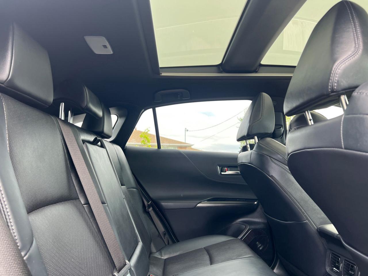 2021 Toyota Venza LIMITED AWD - Photo #19