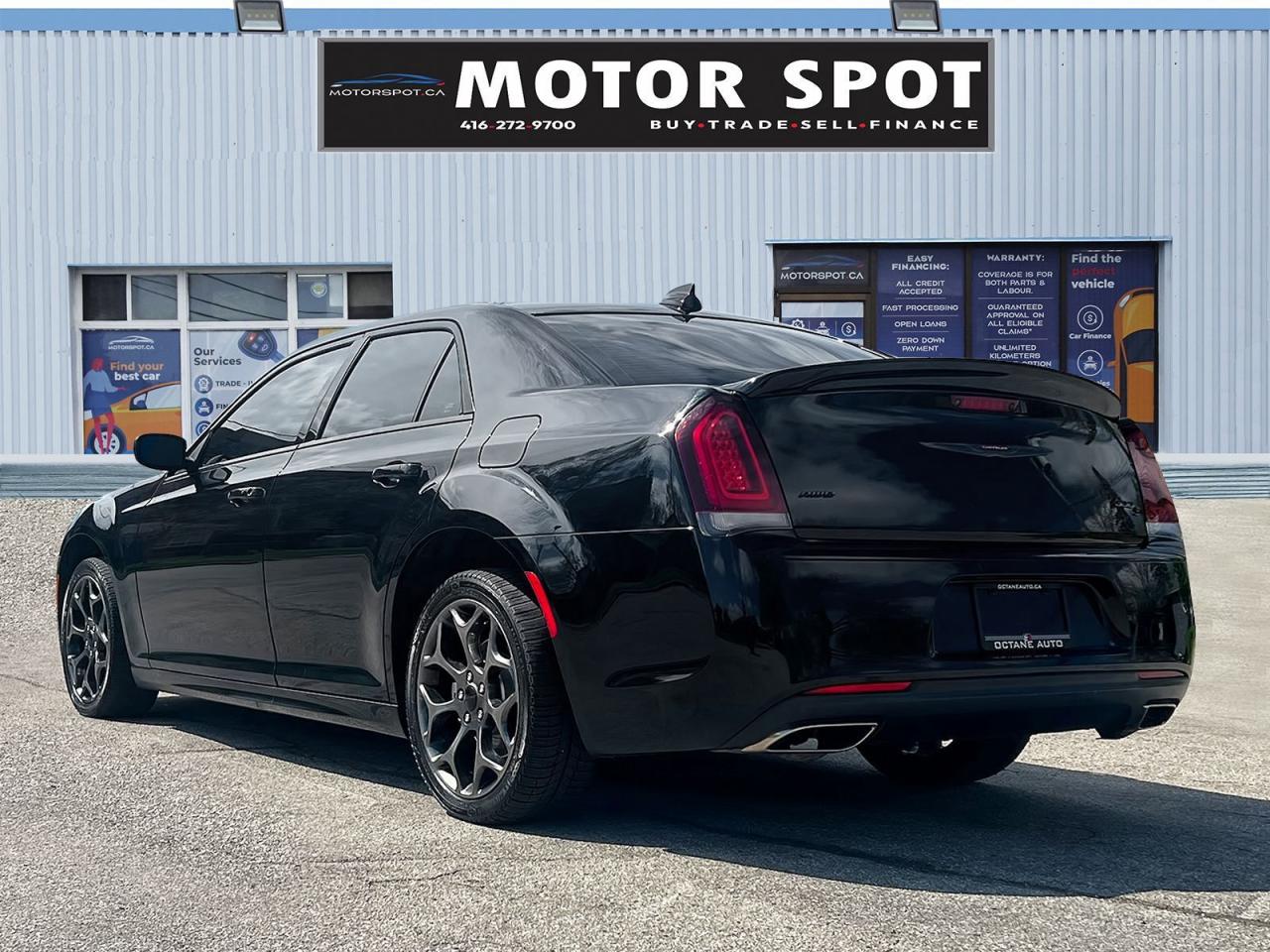 2021 Chrysler 300 S V6 AWD - Photo #5