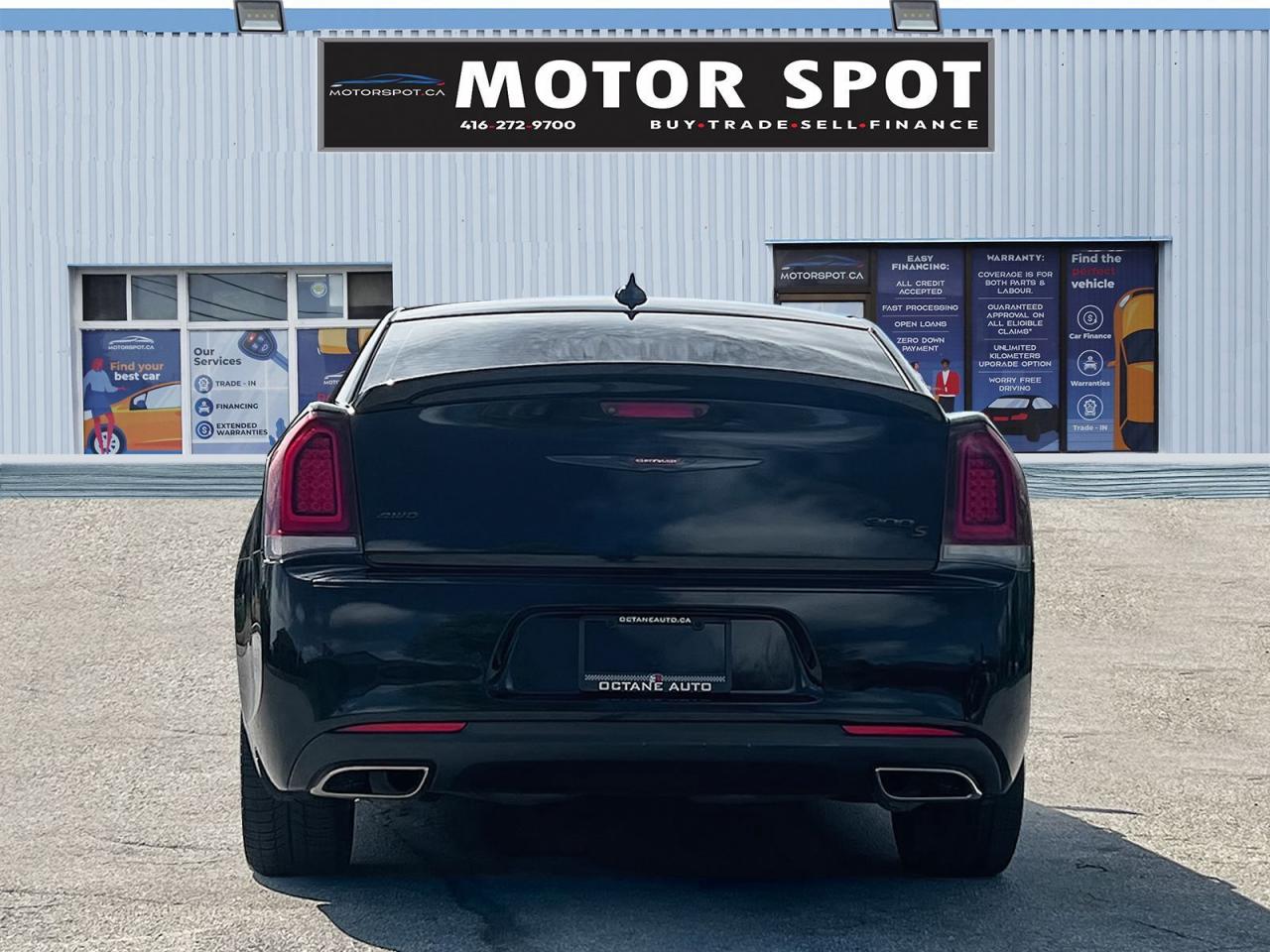 2021 Chrysler 300 S V6 AWD - Photo #6