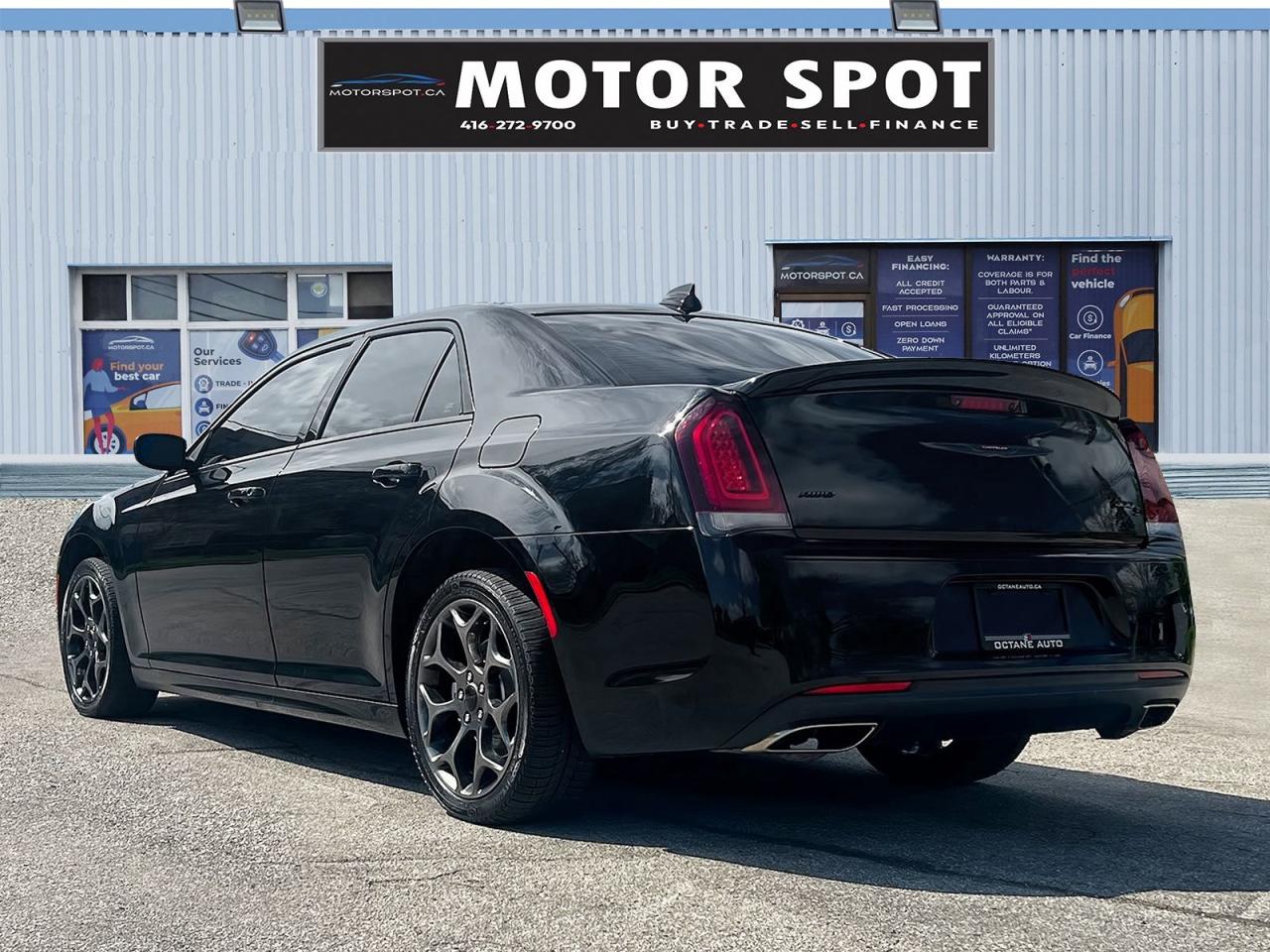 2021 Chrysler 300 S V6 AWD - Photo #5
